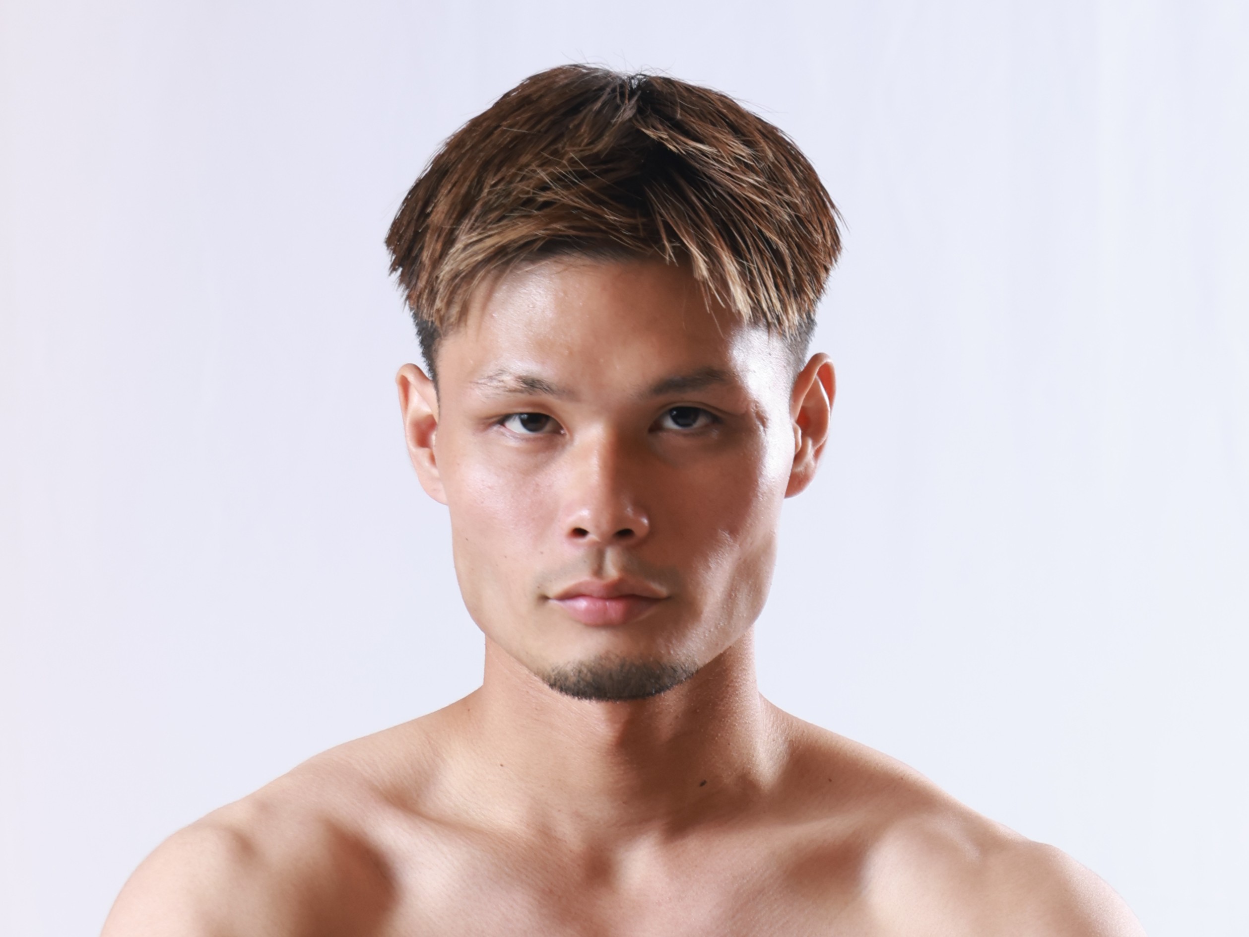 河崎 鎧輝