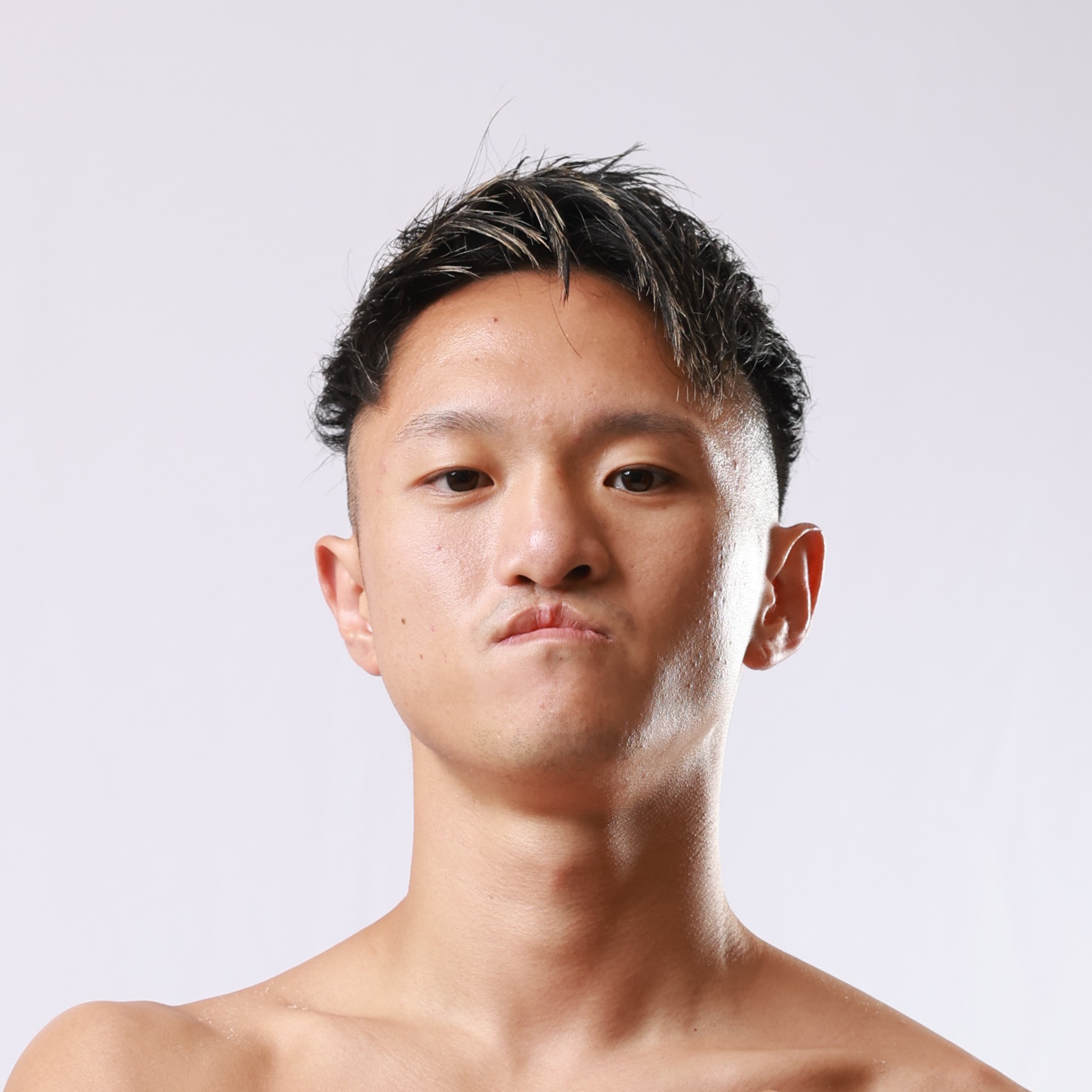 比嘉 龍一